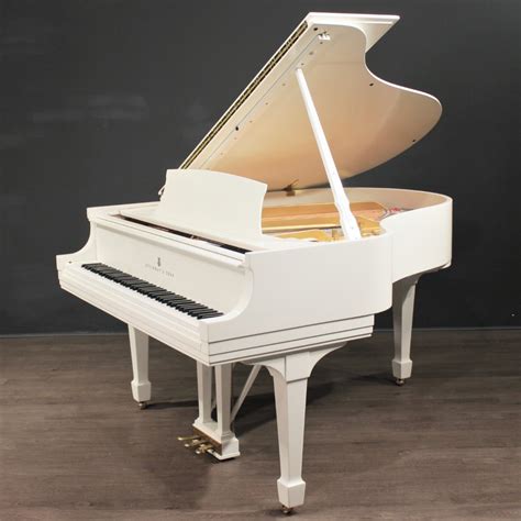 Steinway Model M 5'7'' Grand Piano White (Restored 2022) Grand Pianos