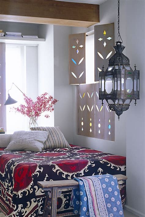 Modern & contemporary lighting best for a bedroom ranges from ceiling lights to lamps for your bedside tables. 40 Bedroom Lighting Ideas - Unique Lights for Bedrooms