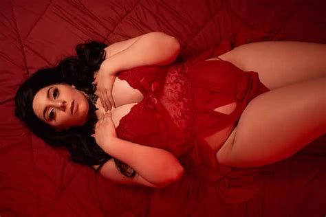 Mariah Mallad Naughty Valentines Patreon 12 Pics Sexy Youtubers