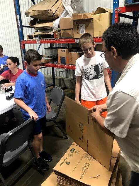 The distributions are open to any with no restrictions on where you live and your age to receive food. East Texas Food Bank - St. Mary Magdalene - Flint, TX