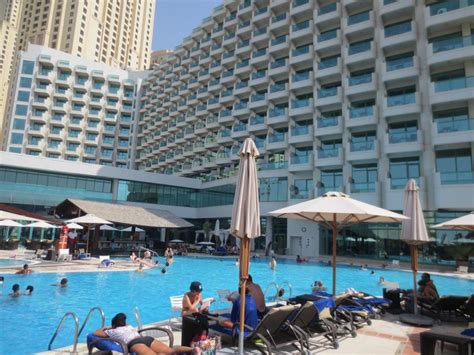 Pool Hilton Dubai Jumeirah Dubai • Holidaycheck Dubai Vereinigte Arabische Emirate