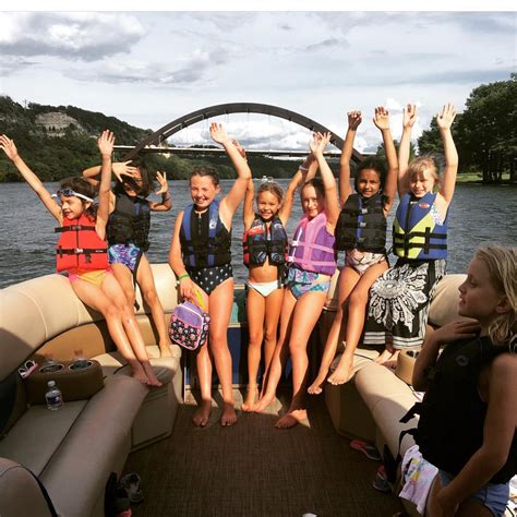 Kids Birthday Boat Party Austin Boat Rentals On Lake Austin And Lake