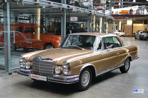 1961 1971 Mercedes Benz W 111 Coupé See More Car Pics On Flickr