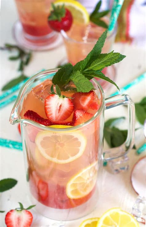 Homemade Strawberry Lemonade Recipe The Suburban Soapbox