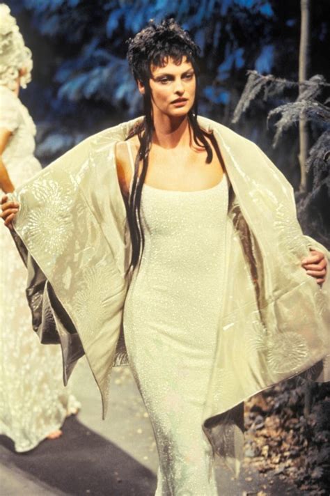 Linda Evangelista For Givenchy Couture 1996 Tumbex
