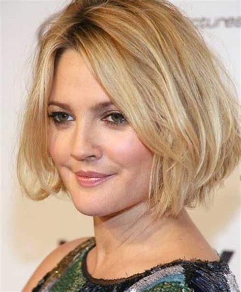 15 Short Layered Haircuts For Round Faces Short