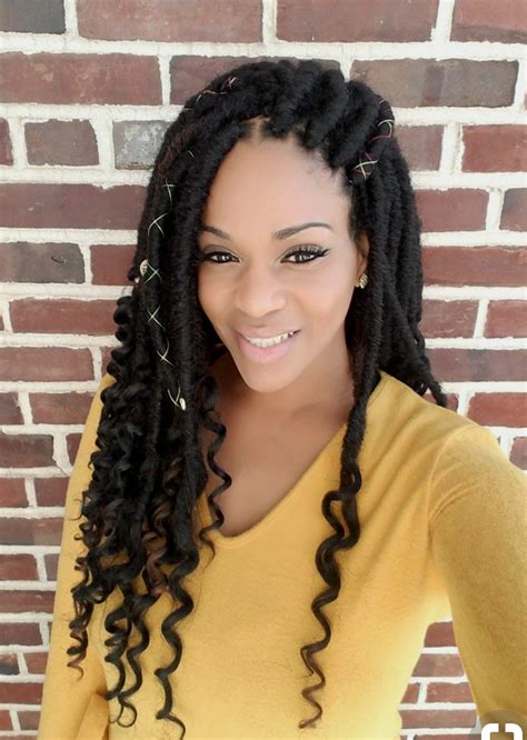 Another protective layer that is trending within the market is using wool (or yarn). Ghana Weaving With Brazilian Wool Styles - Pin By Mari Bell On Braids African Braids Hairstyles ...
