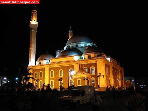 Masjid ash shaykh aţ ţāhir al ḩāmidīmosque, 220 metres east. World Beautiful Mosques Pictures