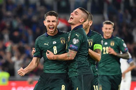 إصابة مانشيني مدرب منتخب إيطاليا بفيروس كورونا. تشكيل إيطاليا المتوقع أمام بولندا في دوري أمم أوروبا - بالجول