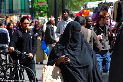 Muslims In Uk Top 3m For First Time With Over 50 Born Outside Britain