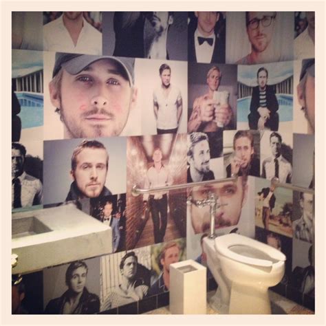 Παράδεισος ή Υπερβολή Ένα μπάνιο με φωτογραφίες του Ryan Gosling Thats Life Life As It Is