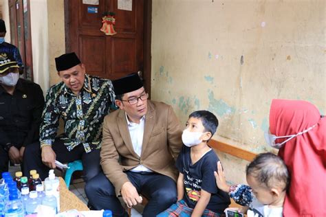Ridwan Kamil Dan Tri Adhianto Kunjungi Keluarga Korban Kecelakaan Bekasi