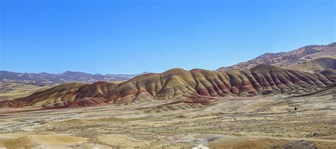 Experience The Beautiful John Day Fossil Beds National Monument Ernstopia