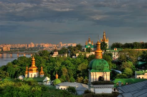 В 1069 году филипп i предоставил этому монастырю привилегии. Город Киев, Новости Киева, Карты Киева - Святые места Киева