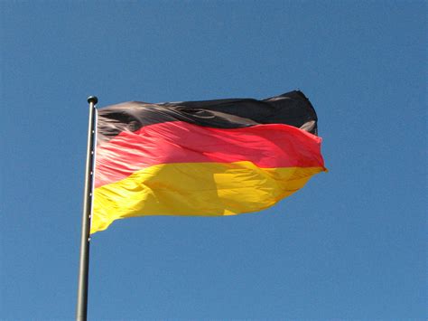 We provide sample sentences and tell you about the right prepositions that go with it. Five Things To Know About Cannabis in Germany - Volteface