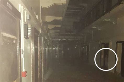 Chilling Photo Of Ghostly Girl Captured At Haunted Crumlin Road Gaol Daily Star