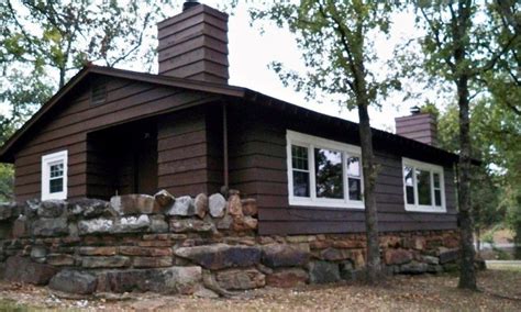 The park's plentiful amenities make it a favorite destination for all ages. Cabin Stay - Tenkiller State Park | Groupon