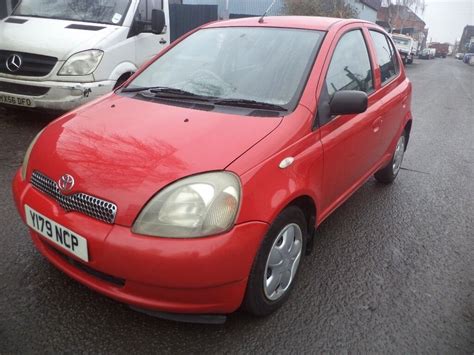 2001 Toyota Yaris 13 Petrol 5 Door Hatchback In Red Colour Mileage Is