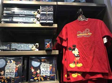 2018 Walt Disney World Merchandise ~ First Look