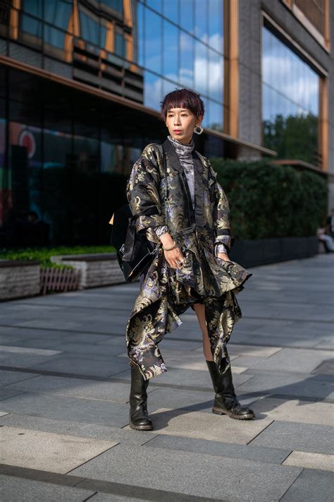 the best street style from shanghai fashion week spring summer 2021 pynck