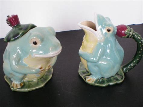 Vintage Ceramic Frog Creamer And Sugarbowl Set Ceramic Frogs Antique