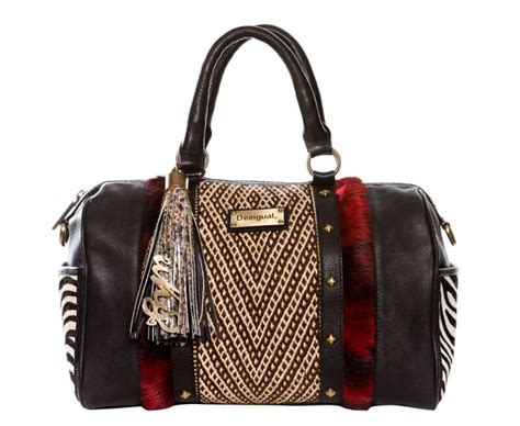 Possibilité de le porter à l'épaule ou sur le bras gr. Sac Desigual Sac Bowling Tribal xt multicolore, Soldes ...
