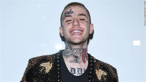 Lil Peep Rappers Tragic Death And Chilling Posts Ignite