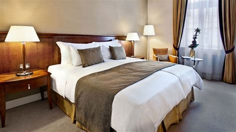 5 Star Rooms In Budapest Superior Guestroom 5 Star Hotel Corinthia