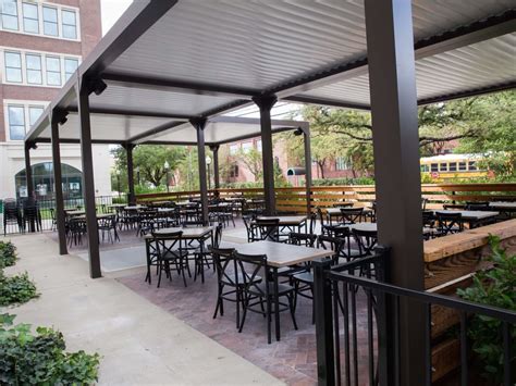 The 9 best new outdoor restaurant patios to enjoy fall's cooler temps