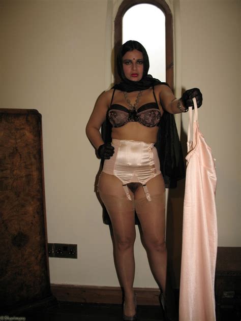 Sharimara Hijab And Suspenders Big Tits Porn Pic