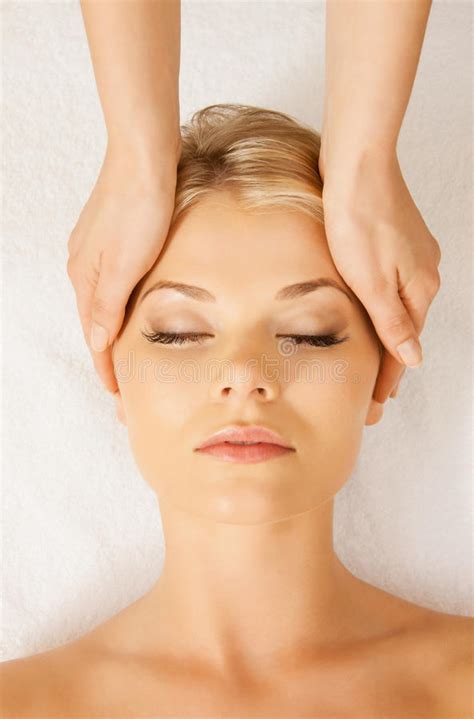 Face And Head Massage At Spa Stock Image Image Of Fresh Cosmetics