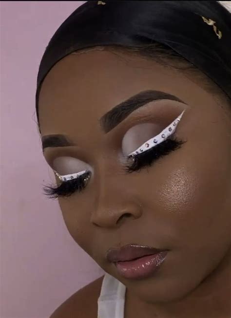 Face Beat Pin Kjvougee ‘ 🧸 Glitter Makeup Looks Makeup For Black Skin Eye Makeup