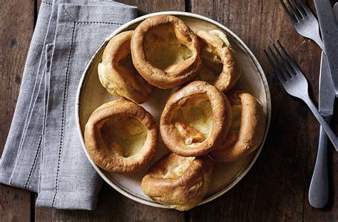 Pub Style Yorkshire Puddings Recipe Roast Recipes Tesco Real Food