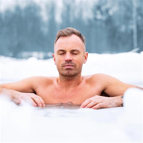 Mythos Eisbaden Wie Gesund Ist Das Winterbad Wirklich Barmer