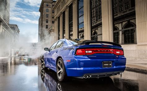 2013 Dodge Charger Daytona To Debut At La Auto Show Priced At 33985
