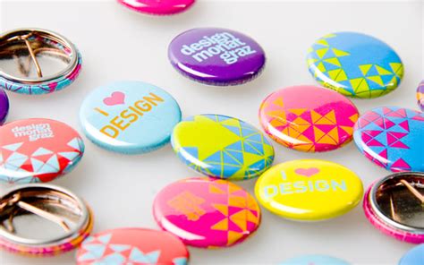 Button Badge Making In Uae Offering Customized Metal Pin Button Badge