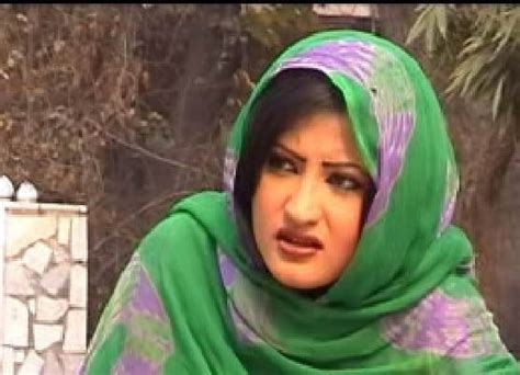 The Best Artis Collection Pashto Film Hot Actress Salma Shah New Red