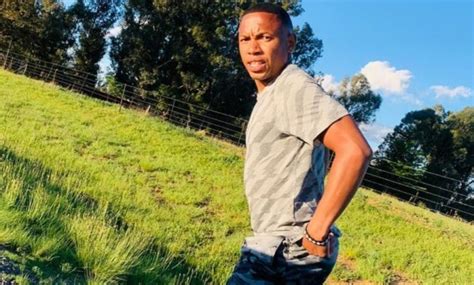 Watch Andile Jali Enjoying A Traditional Ceremony At His Home In