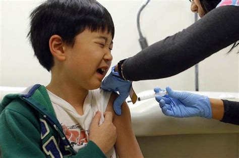 Перевод контекст compulsory c английский на русский от reverso context: Malaysia Plans To Make Vaccination A Compulsory ...
