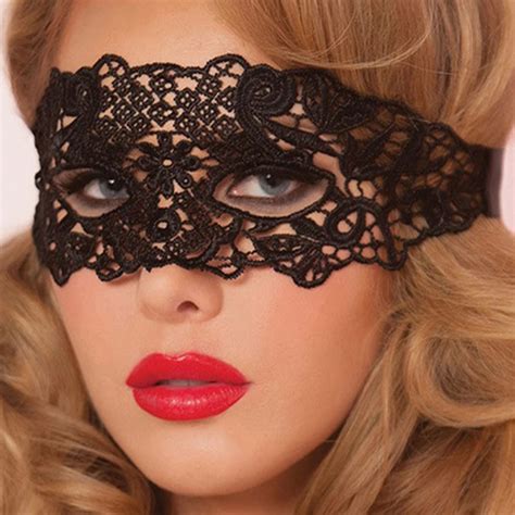 1pc Black Sexy Lace Mask Cutout Eye Mask For Halloween Masquerade Party Fancy Dress Costume