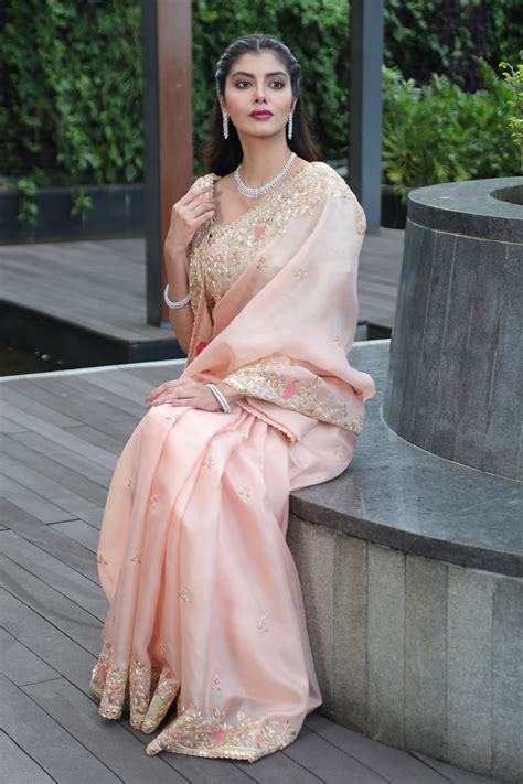 Nirmal Creations Best And Pure Pink Floral Organza Saree And Blouse Piece