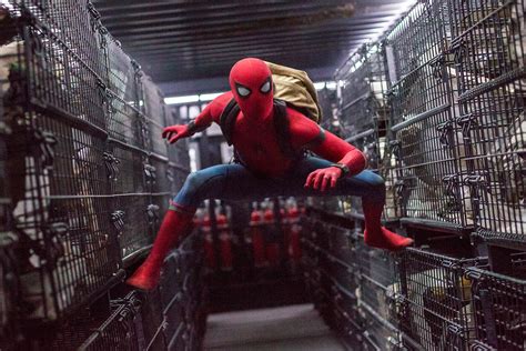 see spider man s new high tech suit in homecoming trailer rolling stone