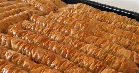 Baklava Yufkasından Burma Baklava Nefis Tarifler