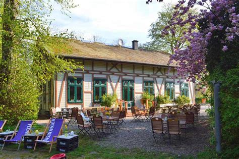 Wir sind haus verkaufen schweiz, wir bieten professionelle immobilienmakler aus der ganzen schweiz an um wohnungen und häuser zu bestpreisen verkaufen zu können. Schweizer Haus