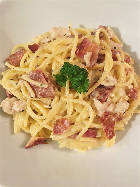 Stirring frequently, cook on medium heat until sauce comes to boil. Creamy Chicken Carbonara - fitfoodieselma