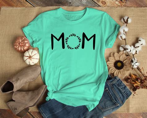 Mom Unisex Mint T Shirt Best Mums T Shirt Mothers Etsy Mothers Day T Shirts Shirts T Shirt