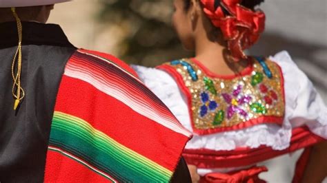 Vestimentas Típicas De Las Mujeres Mexicanas ¿las Conoces Actualidad Viajes