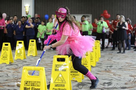 Spokane Housekeeping Olympics A Picture Story At The Spokesman Review