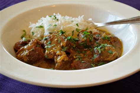 Serve with cauliflower rice or regular rice! Easy Lamb Vindaloo — Three Many Cooks