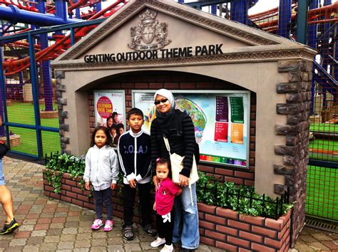 Genting outdoor theme park features numerous rides typical of an amusement park, mostly suitable for families. afifplc: Genting Theme Park